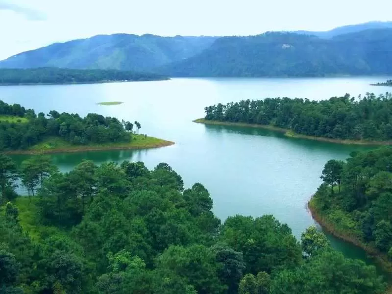 Umiam Lake: A Guide to Meghalaya's Man-Made Wonder
