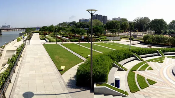 Photo of Sabarmati Riverfront 1/1 by 
