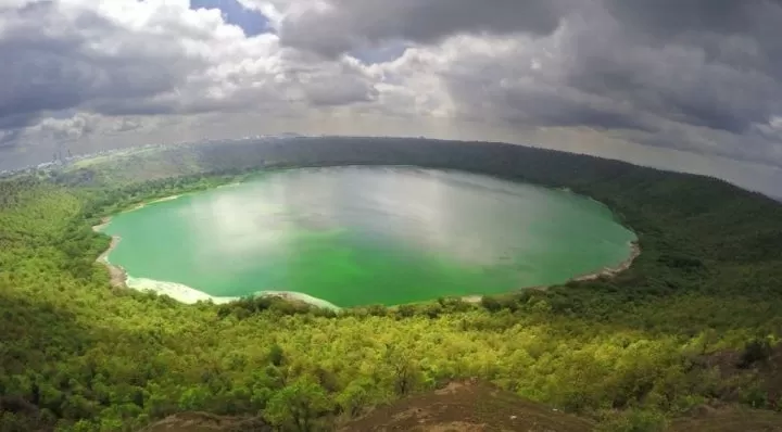 Photo of Lonar Crater Lake 1/1 by