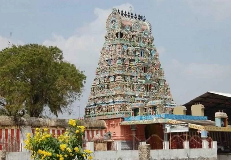 Photo of Thirunallar Temple 1/2 by 