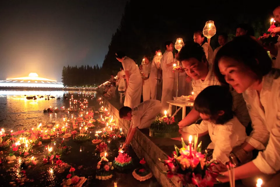 Photo of Loy Krathong Festival 1/2 by
