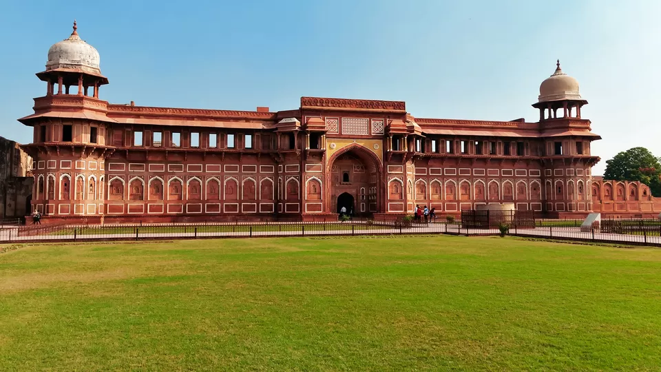 Photo of Agra Fort 1/2 by 