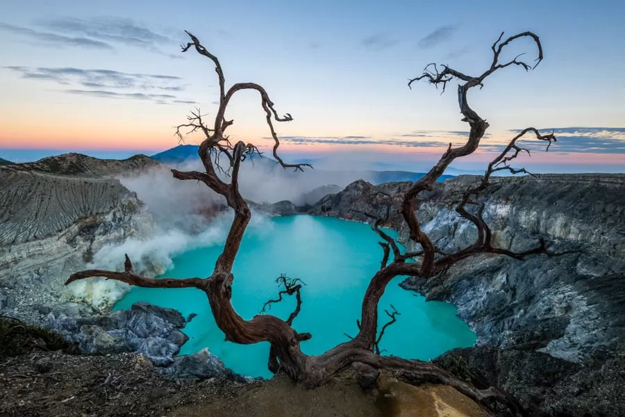 Photo of Kawah Ijen 1/2 by 