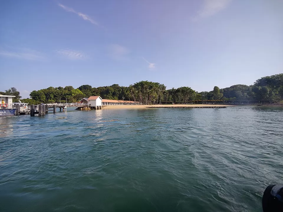 Photo of St John Island Singapore 4/6 by