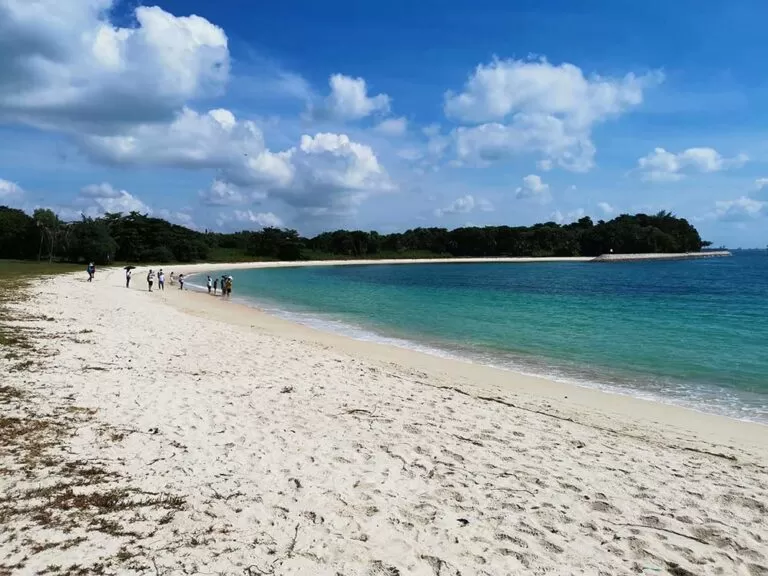 Photo of St John Island Singapore 6/6 by