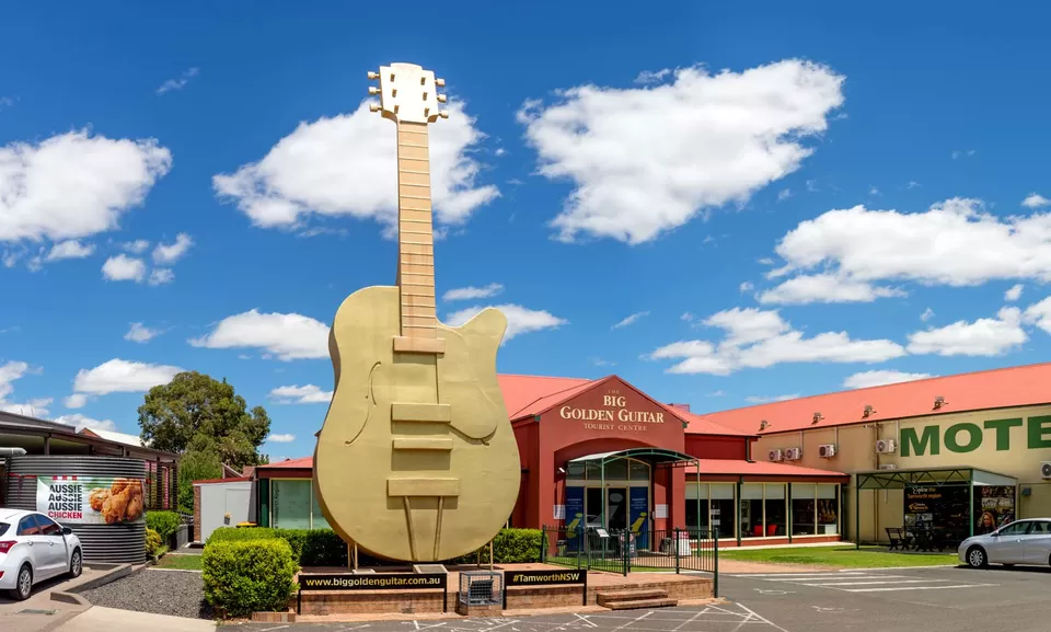 Photo of Tamworth 1/4 by