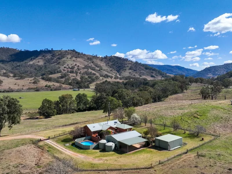 Photo of Tamworth 3/4 by