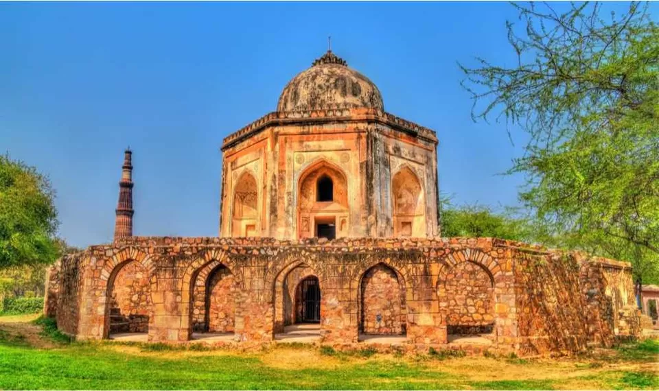 Photo of Mehrauli Archaeological Park 4/6 by 
