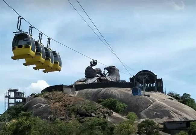 Photo of Jatayu Rock 1/4 by