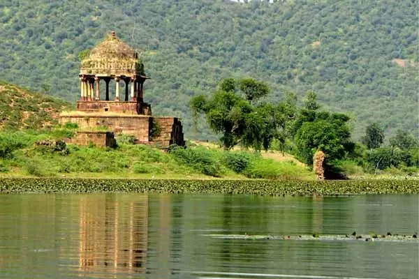 Photo of Baran 1/4 by