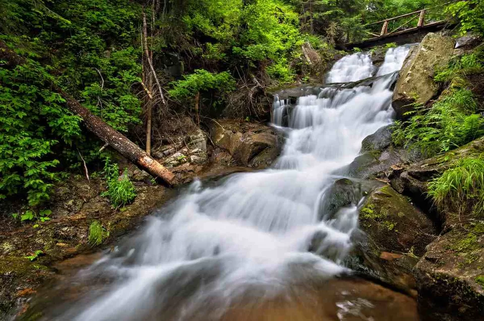 Photo of Kune Waterfalls 7/7 by 