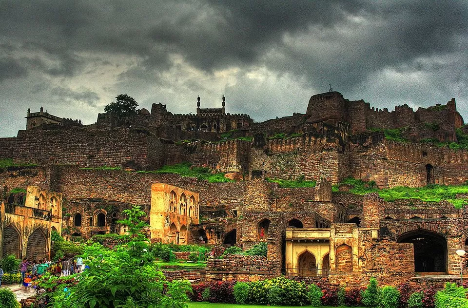 Photo of Golconda Fort 5/7 by 