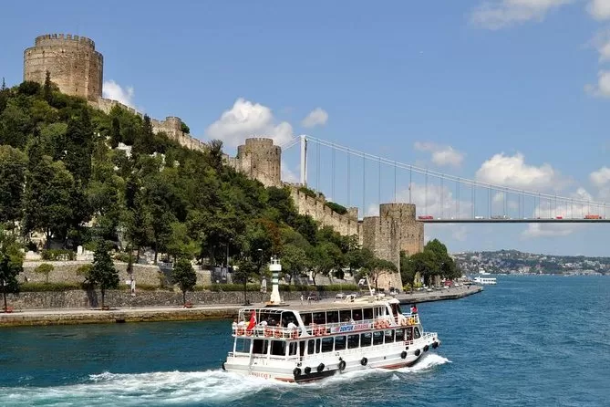 Photo of Bosphorus, Türkiye by Ahmet Y.