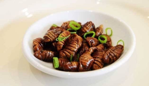 Photo of 10 Unique Food in North East India Around Which You Need to Plan a Road Trip in 2022! by Kadambari Bhatte (curlytravelmess)