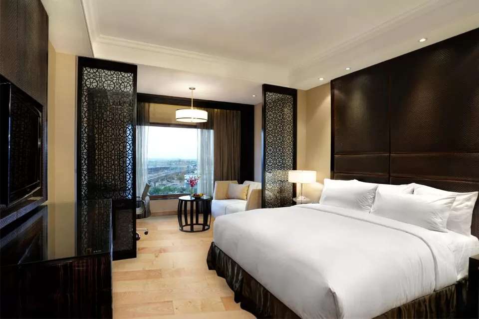 Photo of Crowne Plaza New Delhi Mayur Vihar Noida, an IHG Hotel, New Delhi by Kadambari Bhatte (curlytravelmess)