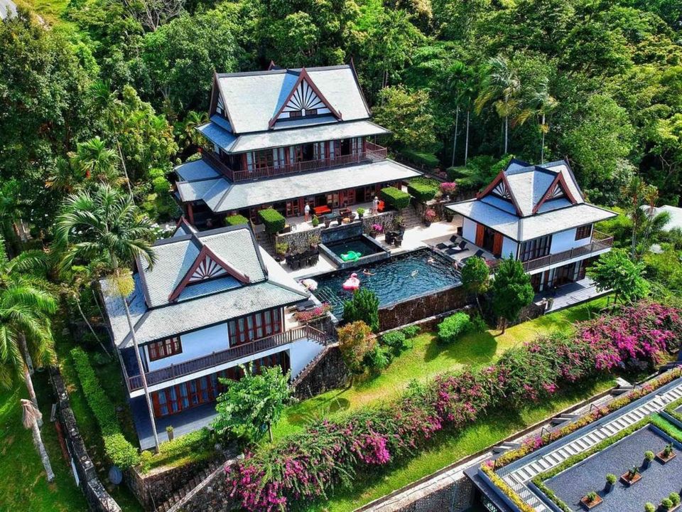 Photo of Nakawanna and Japonica Villa, Kamala by Kadambari Bhatte (curlytravelmess)