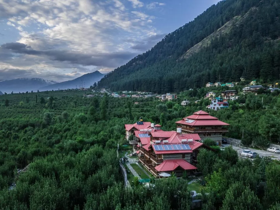 Photo of ShivAdya - A Boutique Hotel, Manali by Kadambari Bhatte (curlytravelmess)