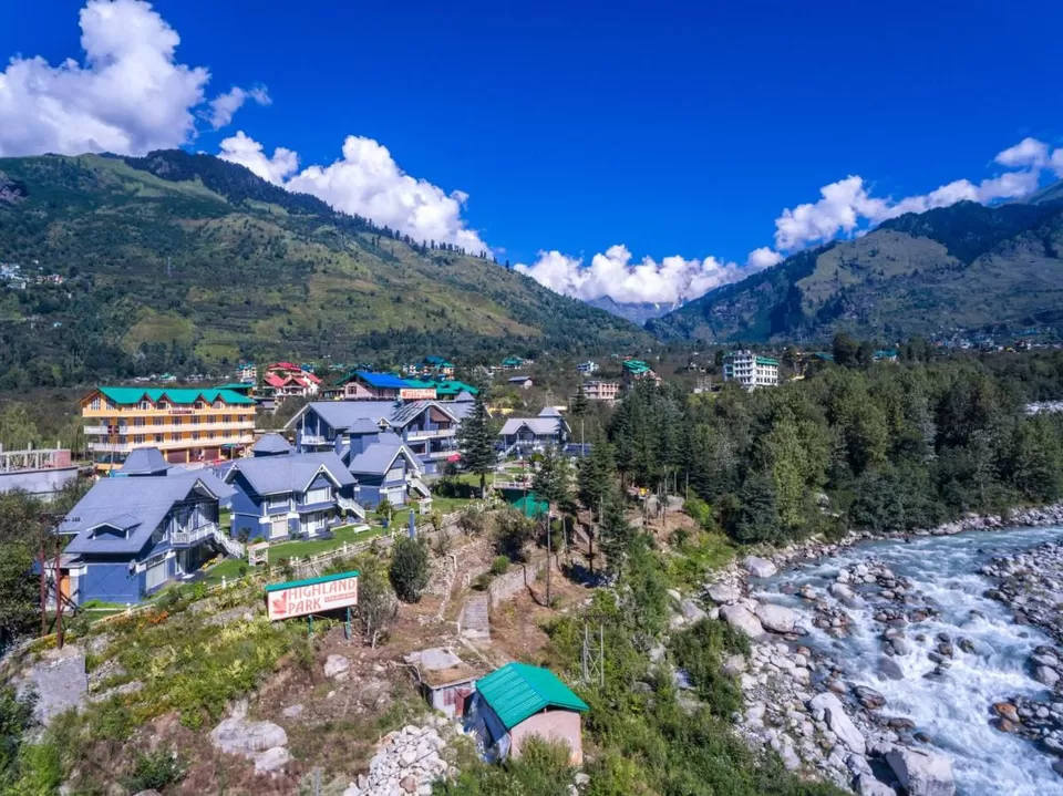 Photo of The Highland Park ( A Truly Riverside Resort ), Manali by Kadambari Bhatte (curlytravelmess)