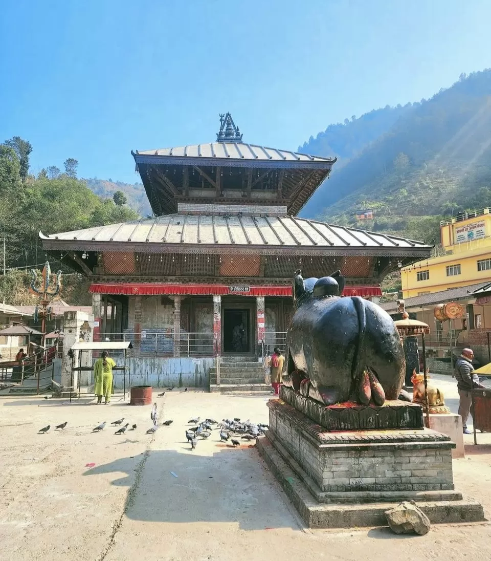 Photo of ડોલેશ્વર મહાદેવઃ કેદારનાથની તમારી યાત્રા નેપાળમાં સ્થિત આ મંદિરના દર્શન કરીને જ પૂર્ણ થશે by Vasishth Jani