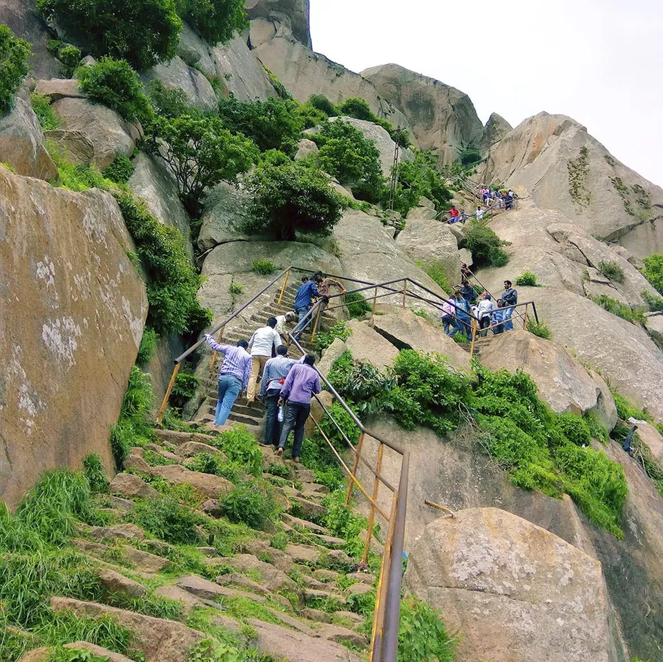 Photo of Bangalore To Hampi Road Trip 2024: Best Places To Stop & Best Routes by Sreyashi Paul