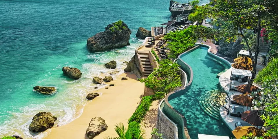 Photo of 7+ Affordable Beach Vacations Around the World by TravelJunkies ✔