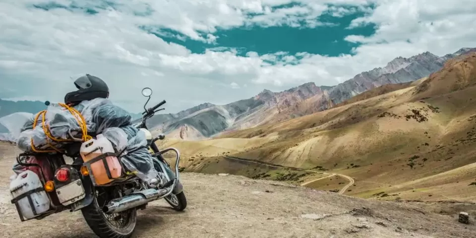 Photo of From Delhi to Ladakh: A Complete Guide to an Epic Journey by TravelJunkies ✔