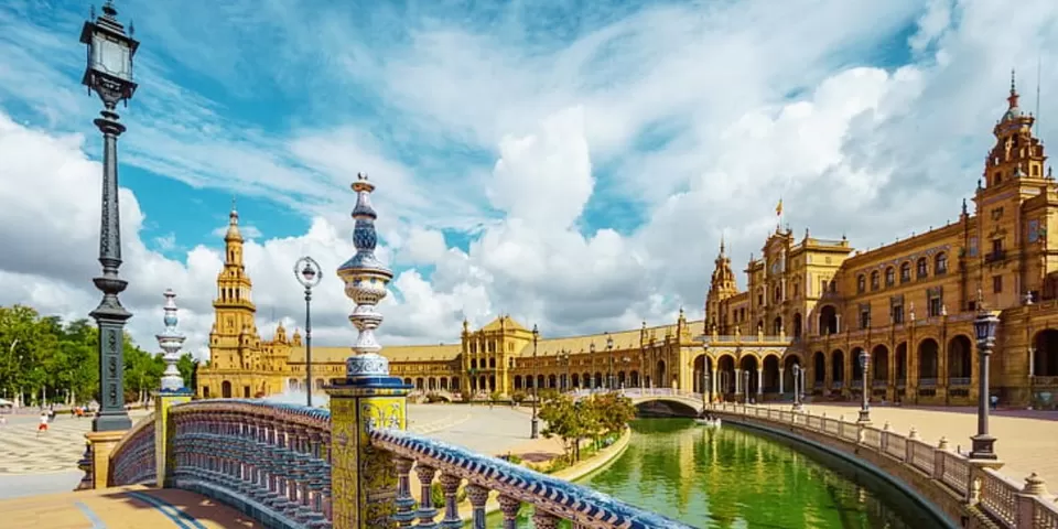 Photo of Top Ten Things that Make Spain Famous by TravelJunkies ✔