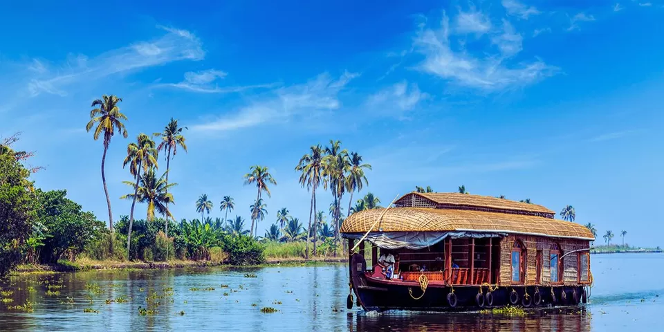 Photo of How to Select the Kerala Tour Package for an Unforgettable Vacation? by TravelJunkies ✔