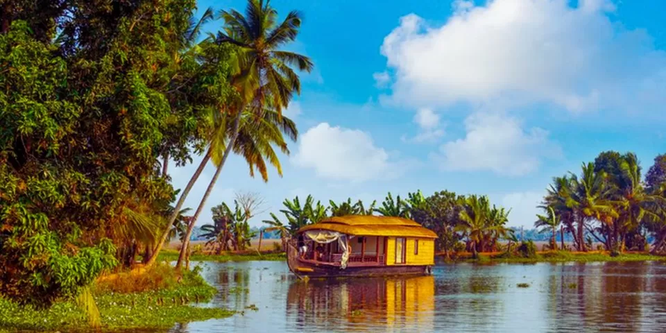 Photo of How to Select the Kerala Tour Package for an Unforgettable Vacation? by TravelJunkies ✔