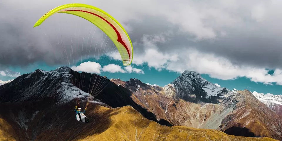 Photo of Paragliding in India: 7 Must-Visit Spots for an Aerial Adventure by TravelJunkies ✔
