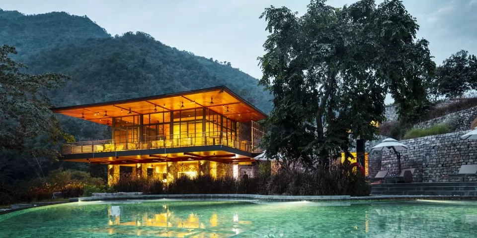 Photo of The Ultimate Guide to Rishikesh's Finest Resorts in 2024 by TravelJunkies ✔