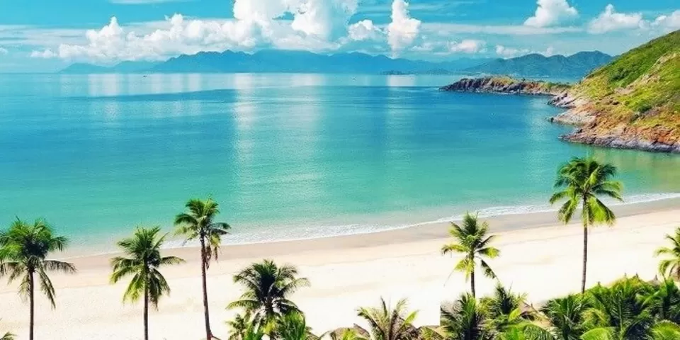 Photo of Family Fun and Romantic Getaways: The Diverse Beaches of Singapore by TravelJunkies ✔