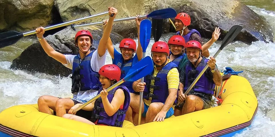 Photo of Best Water Rafting Spot in Singapore: A Thrilling Adventure Awaits! by TravelJunkies ✔