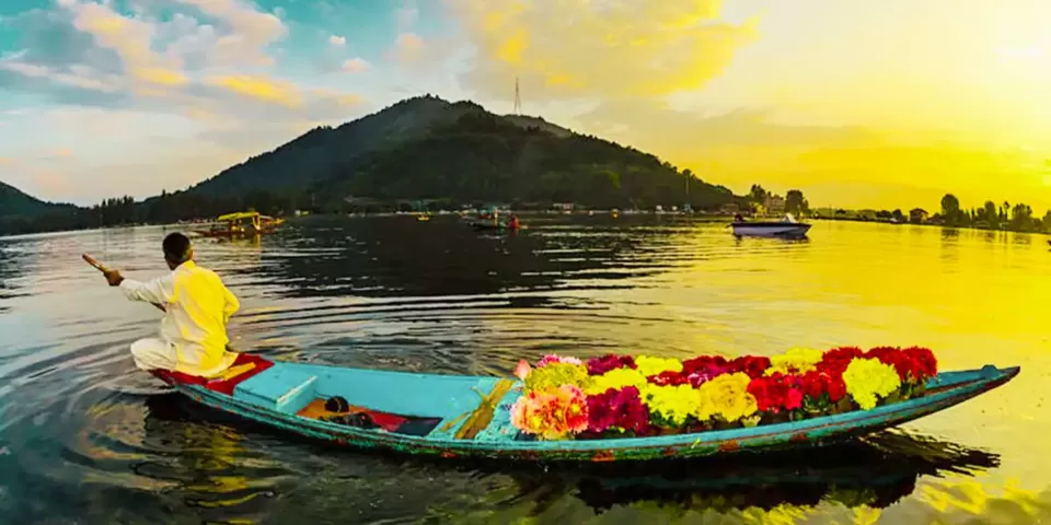 Photo of September Travel Guide: Must-Visit Indian Destinations This Month by TravelJunkies ✔