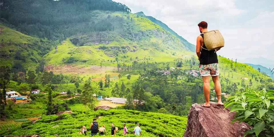 Photo of Exploring Sri Lanka Alone: Essential Tips for Planning a Successful Solo Trip by TravelJunkies ✔
