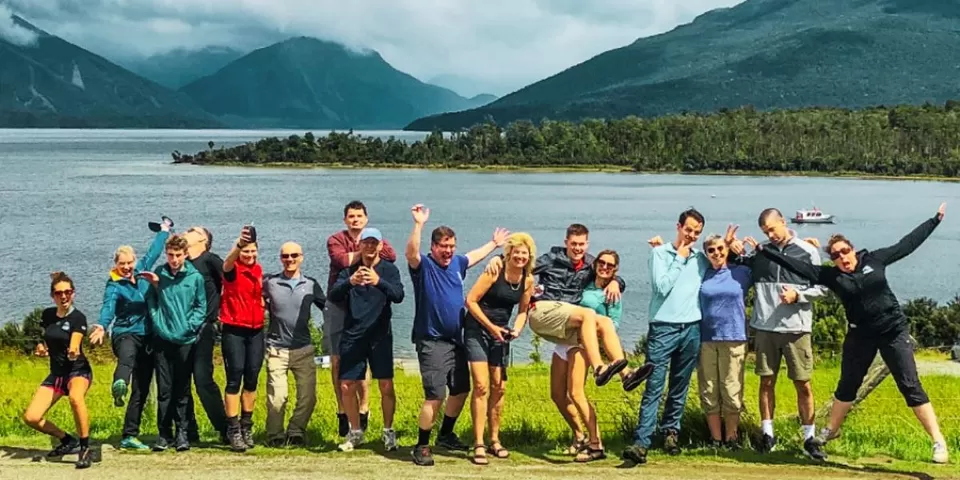 Photo of Experience New Zealand in 7 Days: The Ultimate Family Vacation Itinerary by TravelJunkies ✔