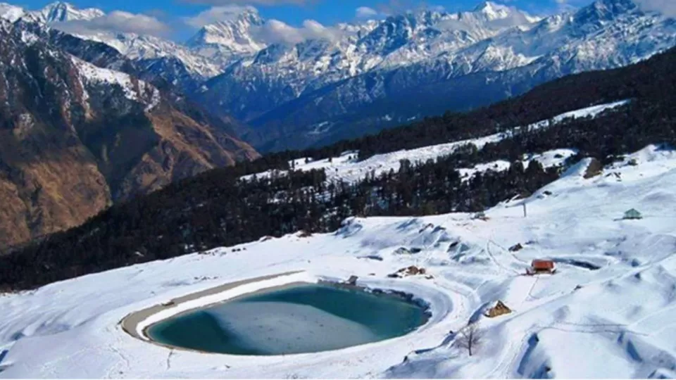 Photo of 9 Iconic Locations in Auli You Can't Miss by TravelJunkies ✔