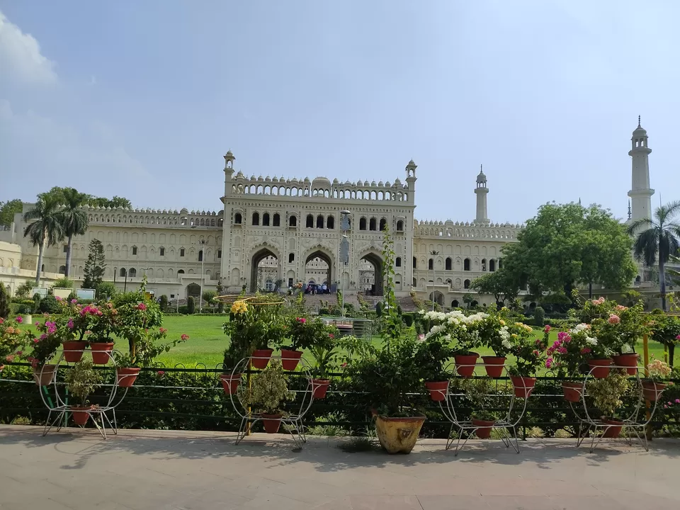 Photo of "Exploring Lucknow's Hidden Gems: The Impressive Bhulbhulaiyaa, Majestic Asifi Masjid, Shahi Baoli" by Mohammad Shaarif Khan