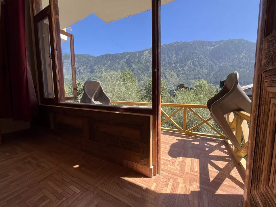 Photo of Reflections in the Mountains: My Solitary Sojourn at Yolo Backpackers, Manali by Yash Bakshi