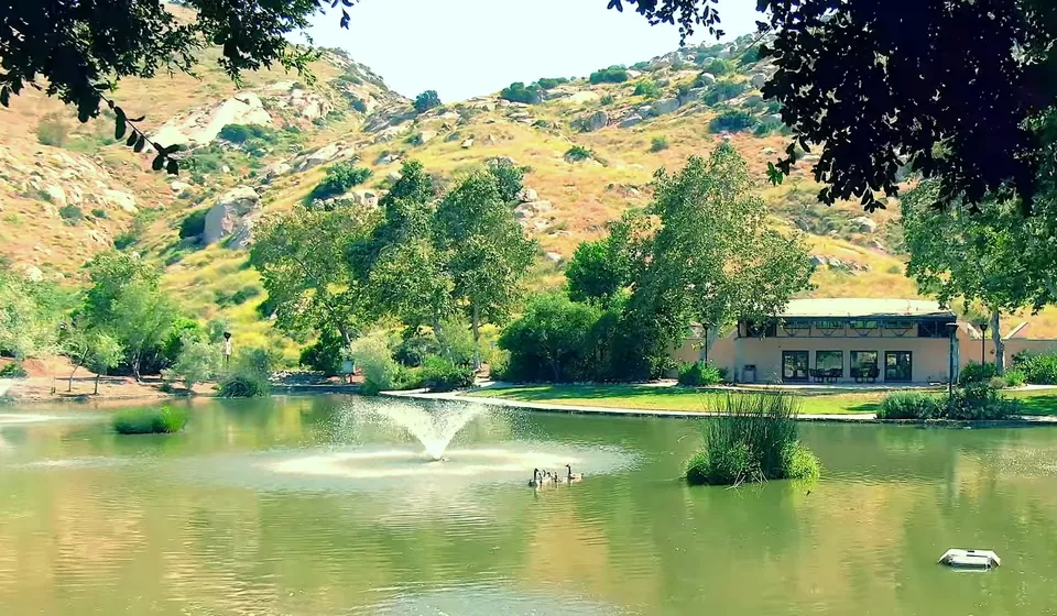 Photo of Mary Vagle Nature Center, Fontana by Phil Ra