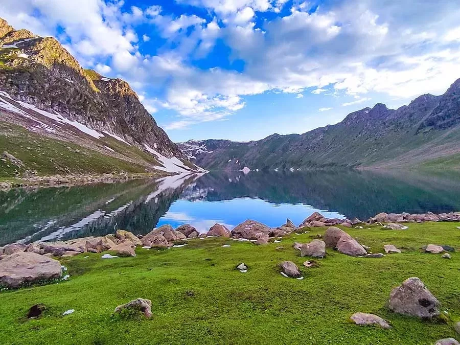Photo of Best Monsoon Treks in the Himalayas by Khushi