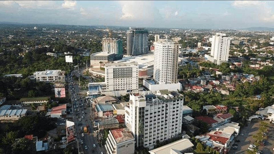 Photo of Key Factors That Make a Metropolitan Area Safe for Women: Insights from Experts by Erwin Gushekta