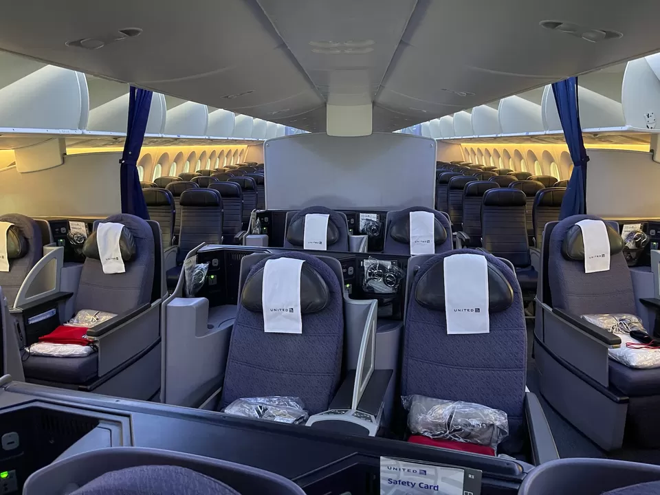 United Airlines Business Class Review: My First Polaris Experience with GroupTripo - Tripoto