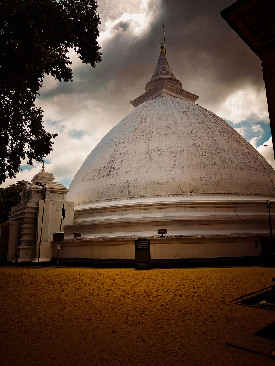 Photo of Exploring Colombo, Sri Lanka: Complete Itinerary And Travel Guide by Pamela Mukherjee