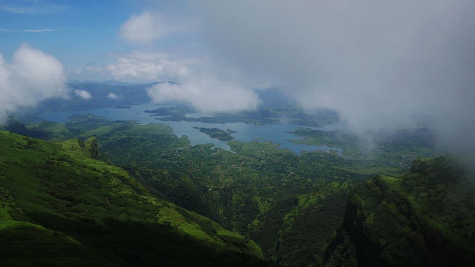 Photo of Kalsubai Peak, The Everest of Maharashtra by MUhammed Unais P (TheIndianTrails)