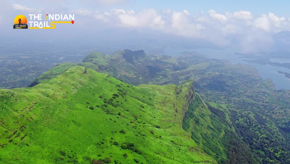 Photo of Kalsubai Peak, The Everest of Maharashtra by MUhammed Unais P (TheIndianTrails)