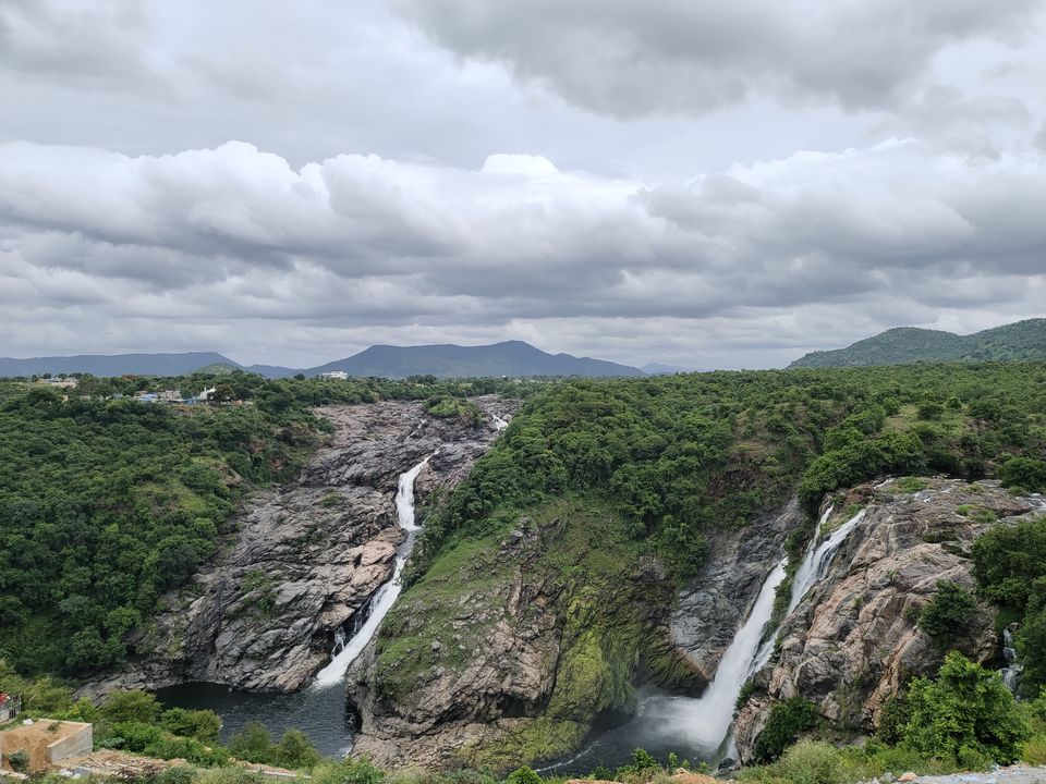 Photo of Friends Family outing in & around, Karnataka's cultural capital ! by Nithin S P 