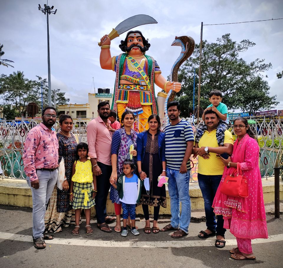 Photo of Friends Family outing in & around, Karnataka's cultural capital ! by Nithin S P 