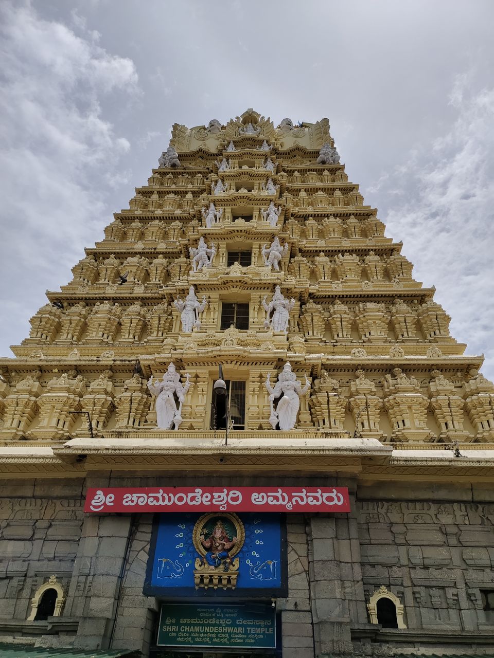 Photo of Friends Family outing in & around, Karnataka's cultural capital ! by Nithin S P 