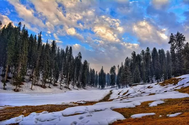 Photo of 15 Most Beautiful Places To Visit in Kashmir by Sakshi Nahar Dhariwal